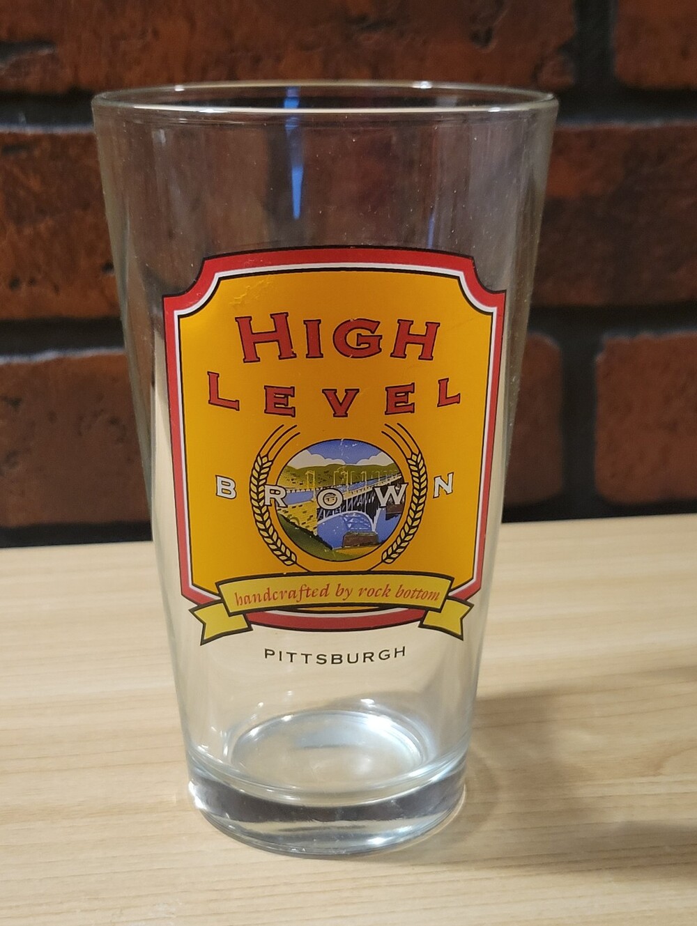High Level Brown Beer Rock Bottom Restaurant & Brewery Pittsburgh Pint Glass